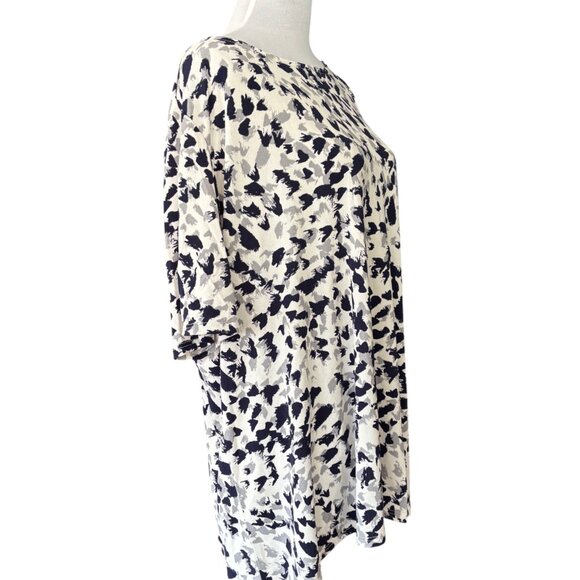Leota exclusively for Dia & Co Dia short sleeve tunic top Snow Leopard 2XL NWT - Picture 3 of 10